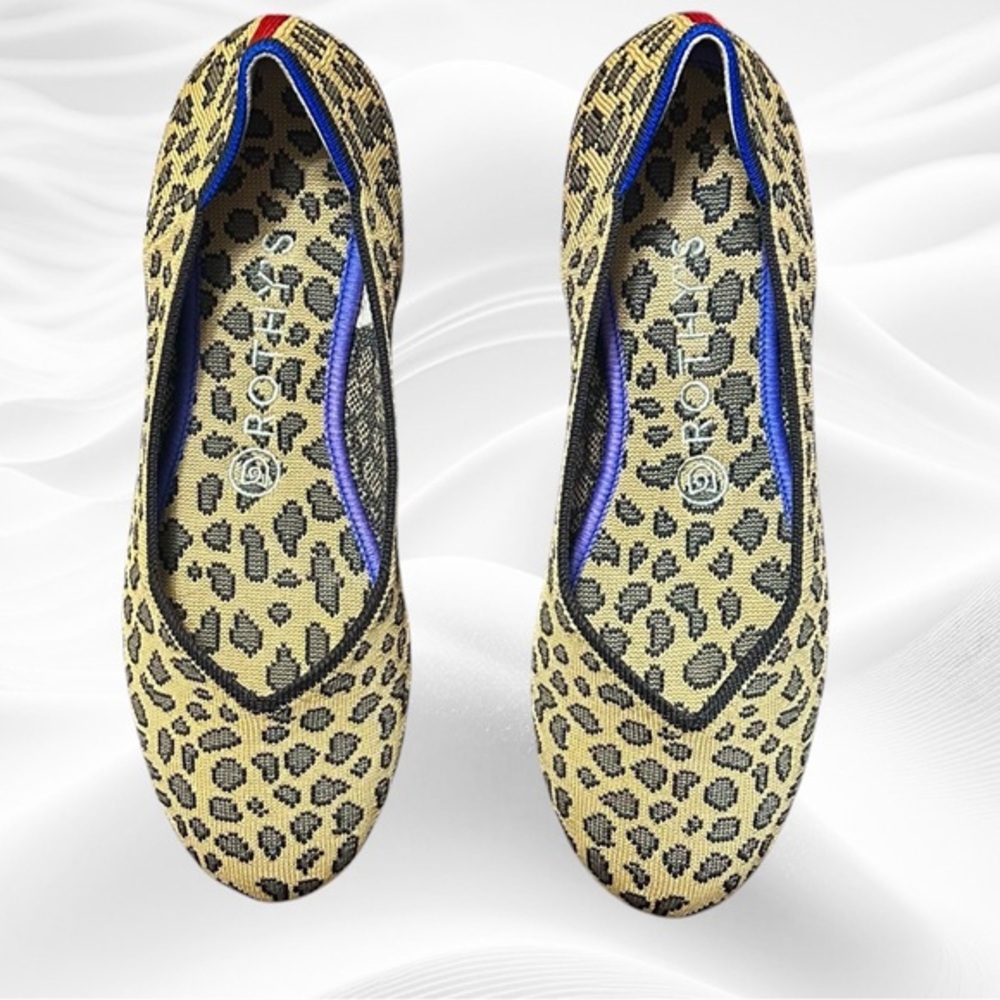 Rothy’s Women’s The Flat Leopard Print Round Toe Slip On‎ Size 8 EUC